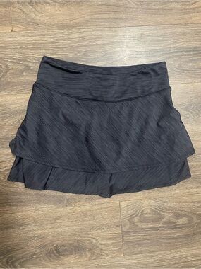 Greg Norman Gary Black Layered Active Skort skirt fishing tennis golf medium
